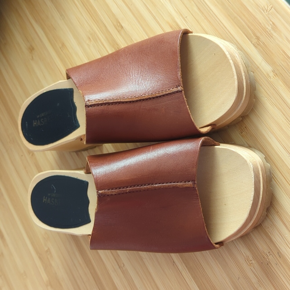 Swedish Hasbeens Brown Leather Slide Clogs
